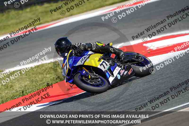 cadwell no limits trackday;cadwell park;cadwell park photographs;cadwell trackday photographs;enduro digital images;event digital images;eventdigitalimages;navarra;no limits trackdays;peter wileman photography;racing digital images;trackday digital images;trackday photos